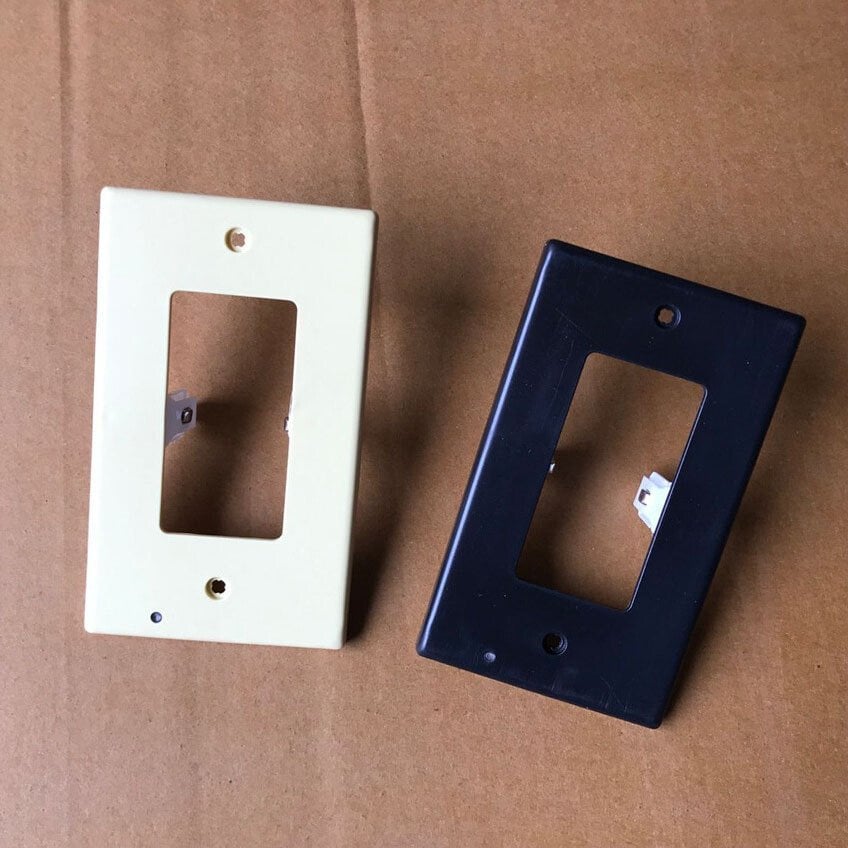 Outlet Wall Plate With Night Lights-No Batteries or Wires